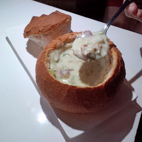New England Clam Chowder in Bread Bowl - S