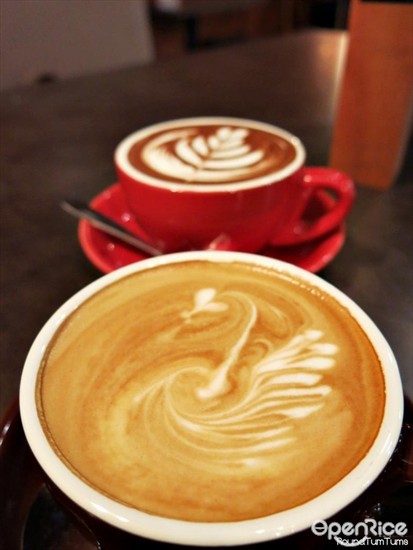 MOCHA & CAPPUCINO
