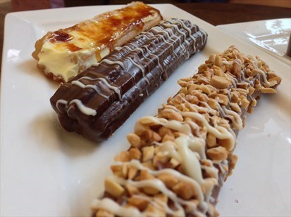 3 Flavours: Creme Brulee, Dark Chocolate BonBon, Hazelnut