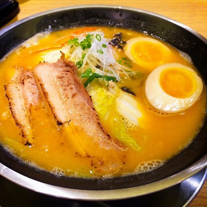 Rich broth and excellent Aburi Cha Shu!
